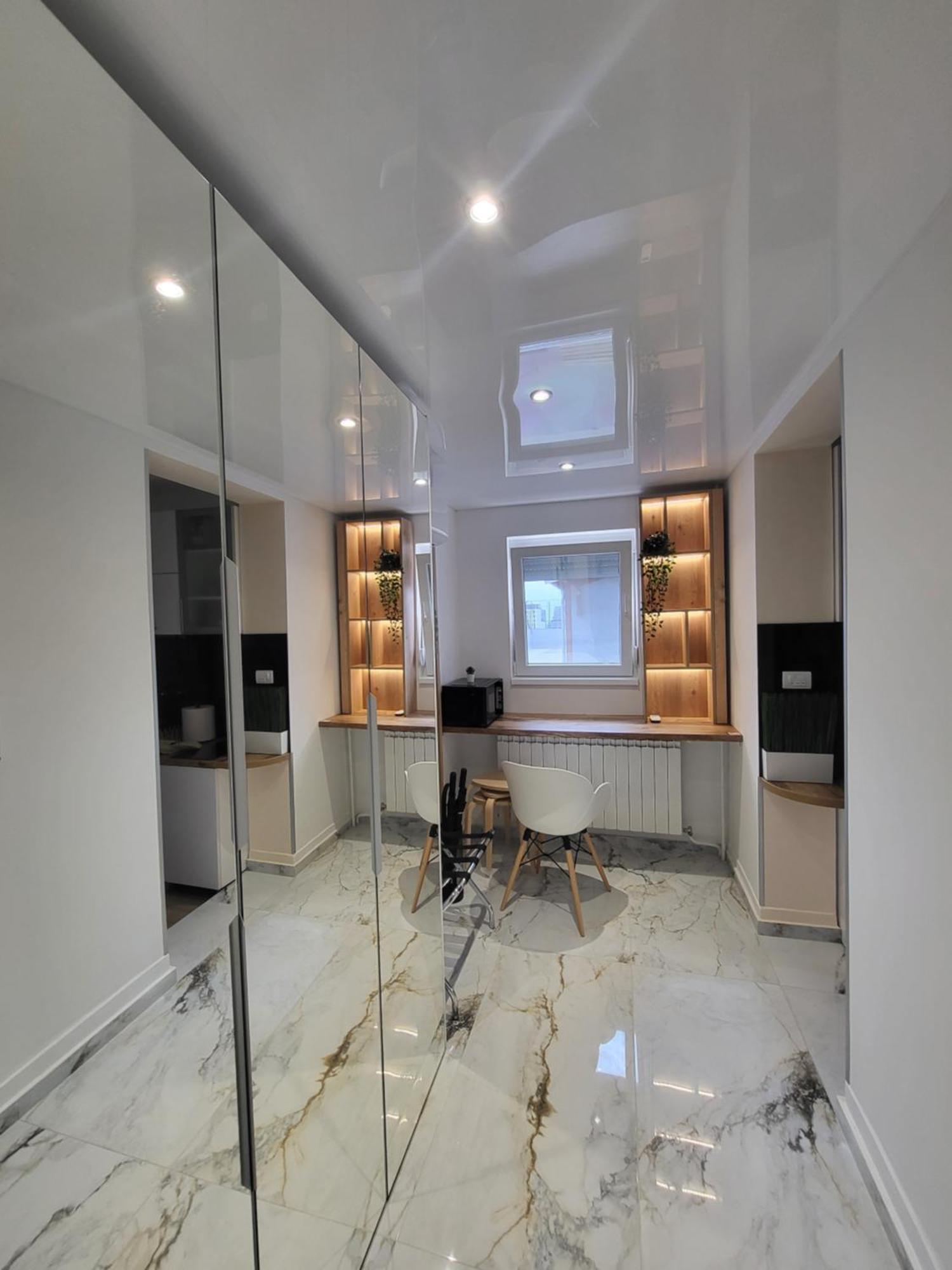 Luxury Central Square Apartment 2214 ベオグラード エクステリア 写真