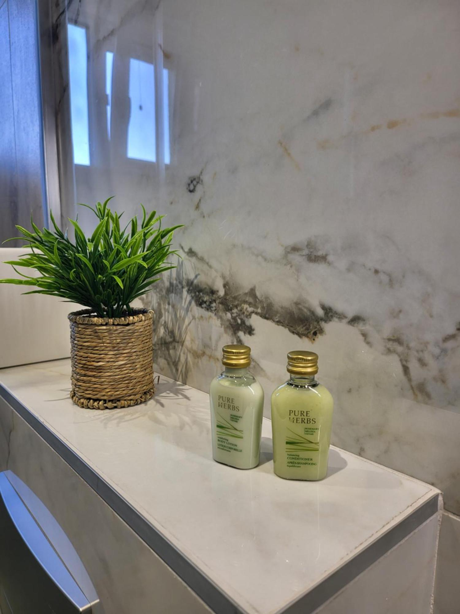 Luxury Central Square Apartment 2214 ベオグラード エクステリア 写真